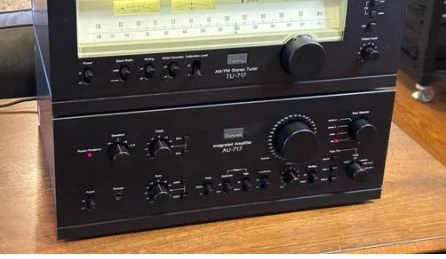 Sansui AU-717 Integrated Amplifier and TU-717 Tuner - photo 3