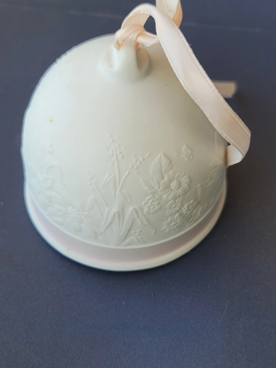 Lladro Collectors Society 1991 Bell Ornament