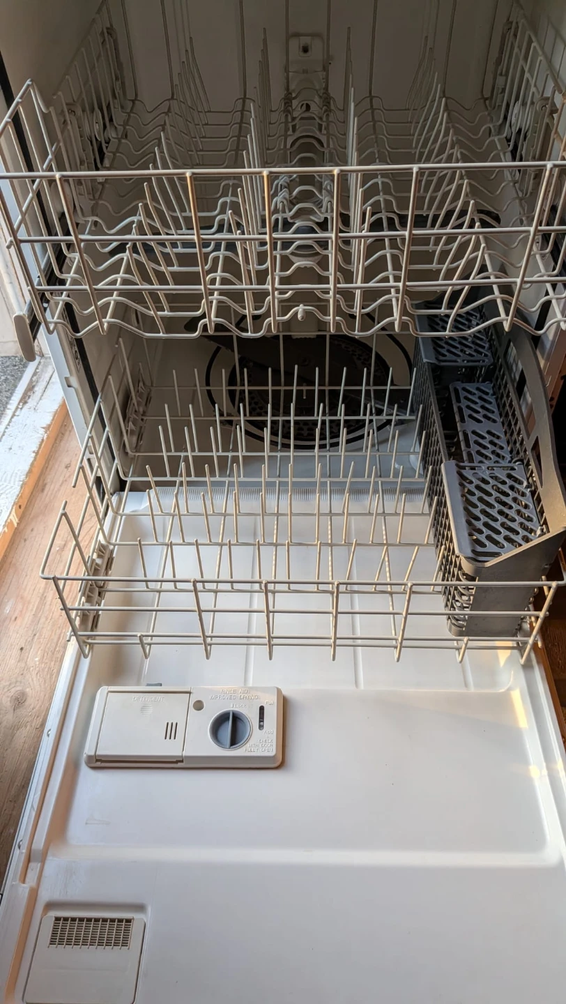 Maytag White Dishwasher - photo 3