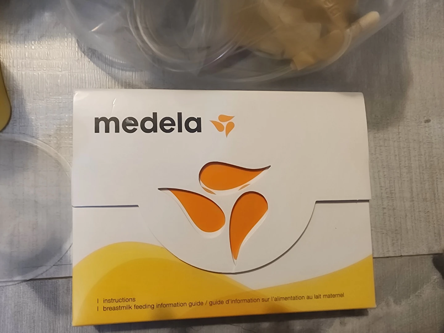 Brand-new Medela Double Breast Pump - photo 4