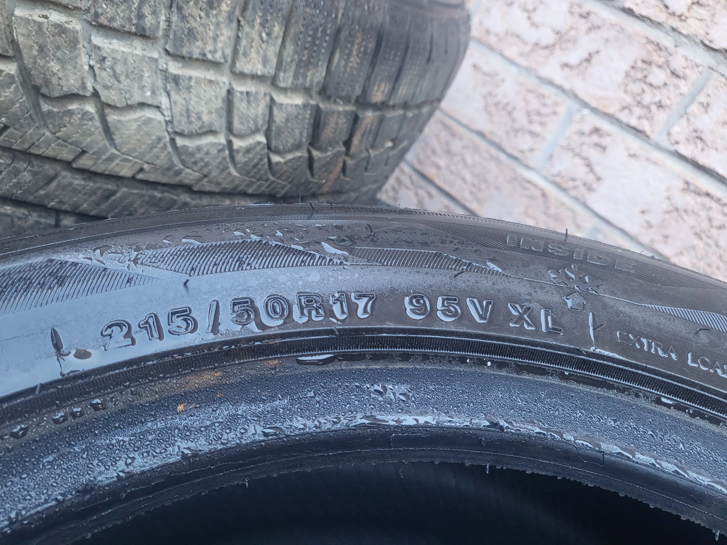 Set of 2 like new winter Zetex WH1000 Tires 215/50R17 - photo 2