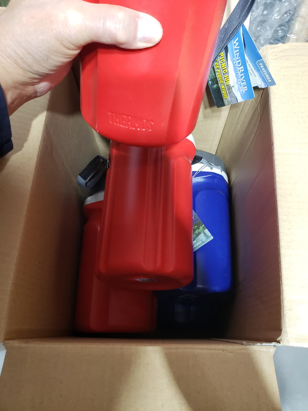 New WindRiver Outfitting Co. Picnic Jugs (1.2L) - photo 3