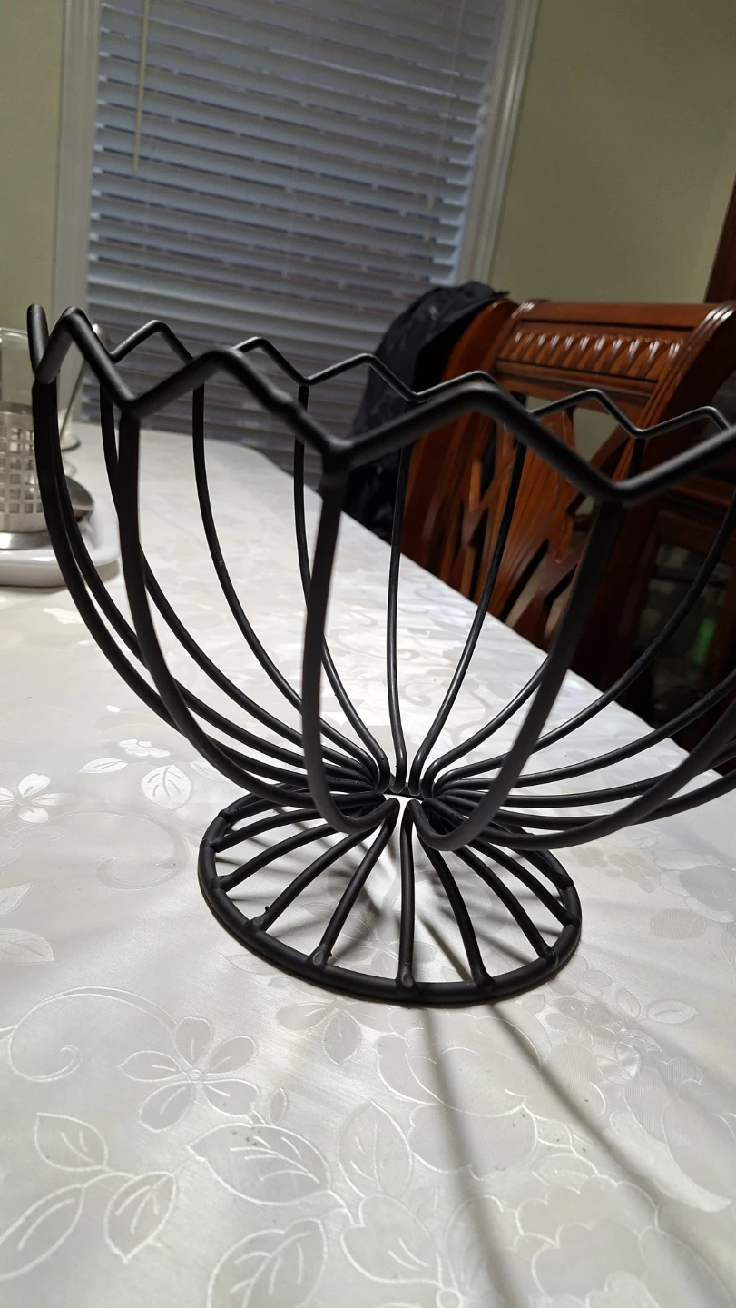 Black wire metal fruit bowl - photo 4
