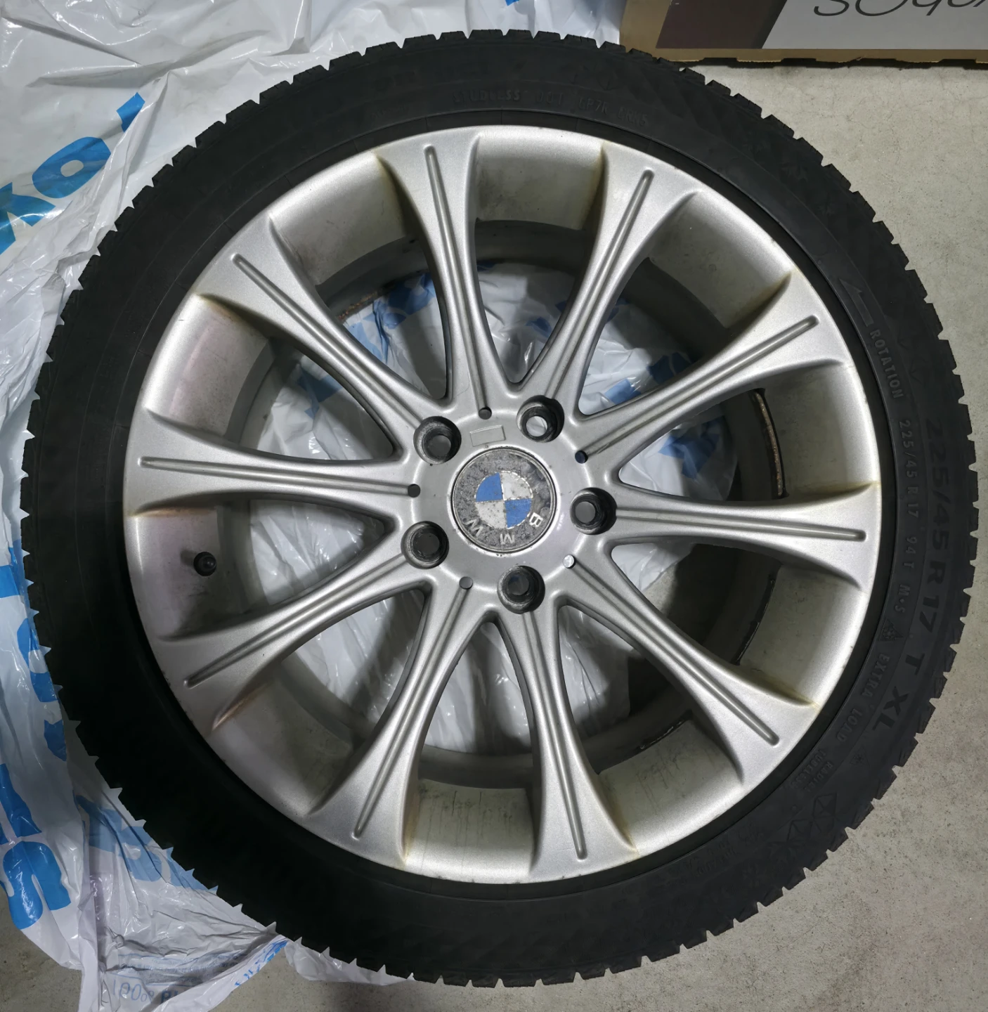 BMW 17-inch Alloy Wheel with Winter Tire