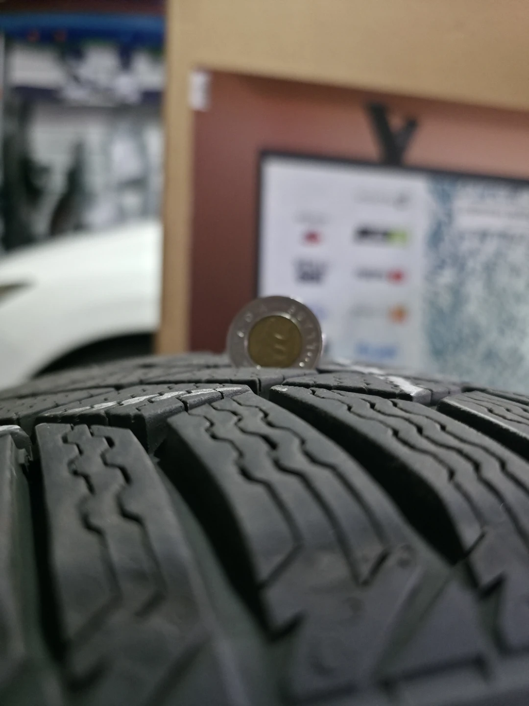BMW 17-inch Alloy Wheel with Winter Tire - photo 5