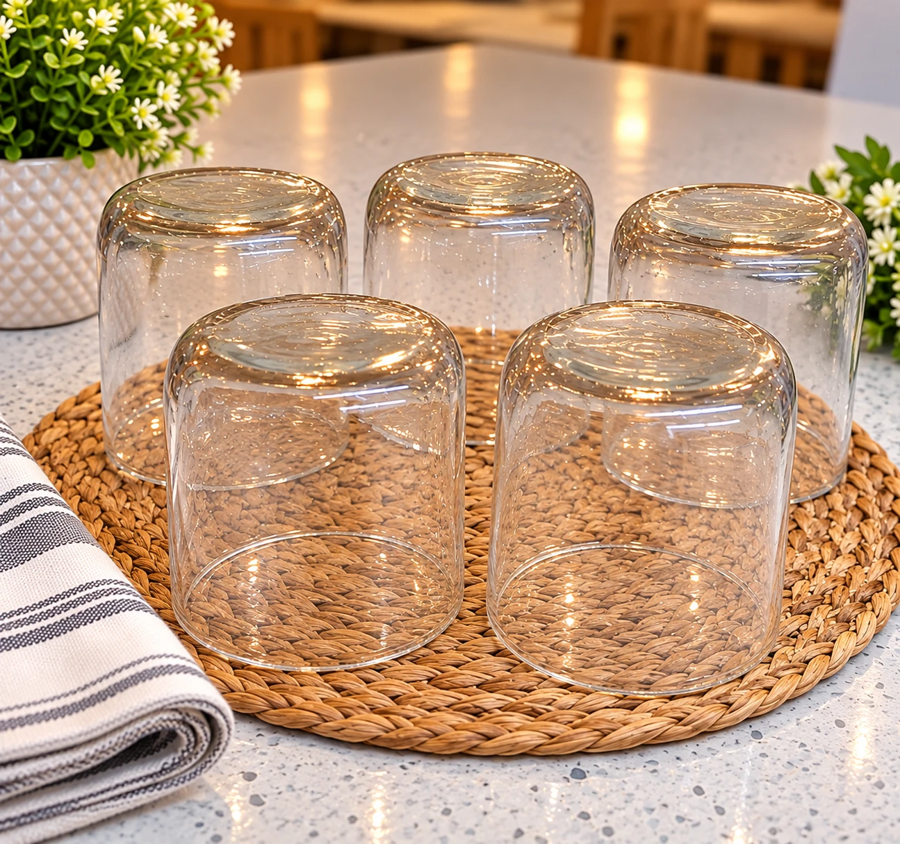 Set of 5 clear glass