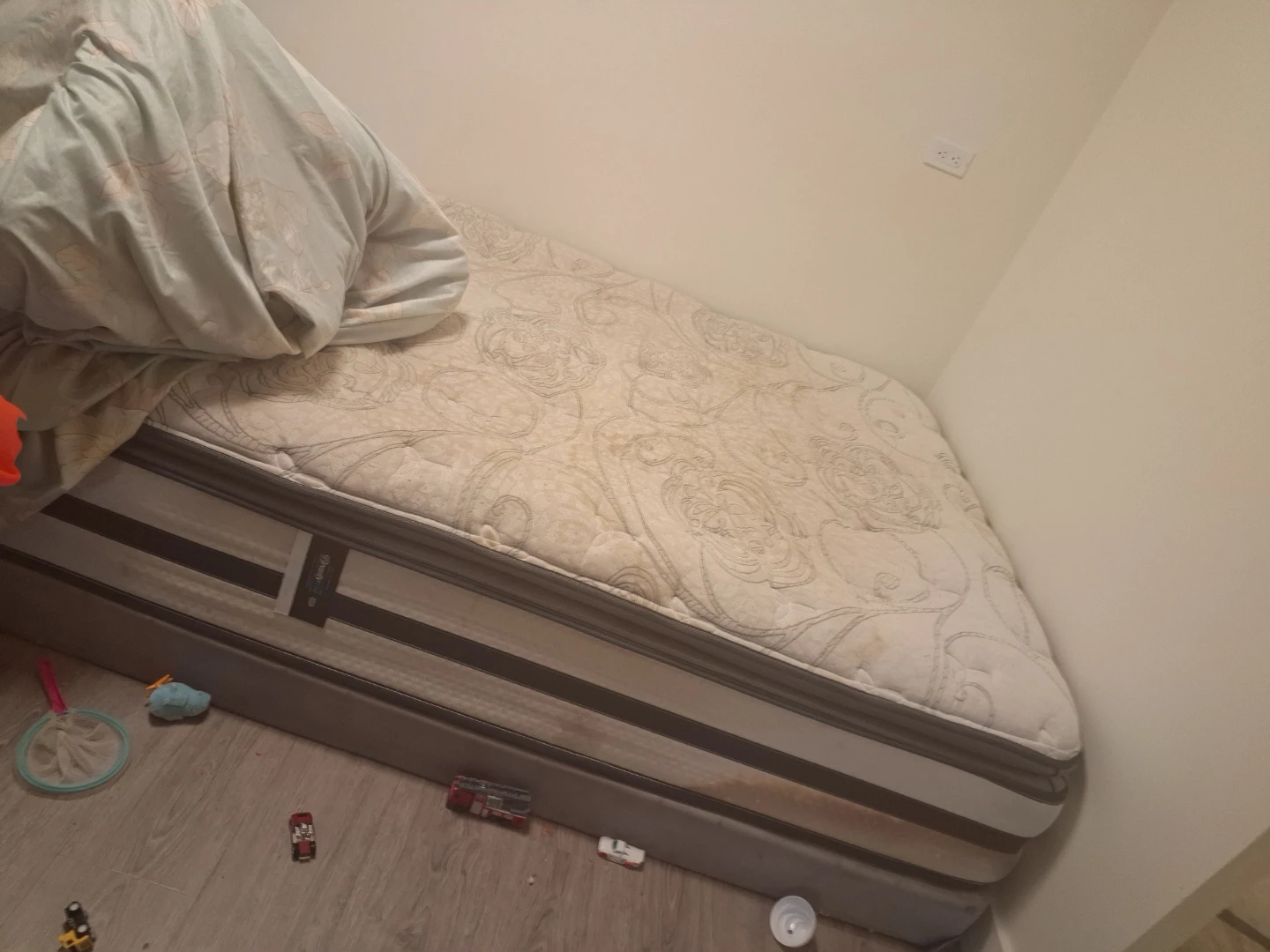 Mattress for free - photo 3