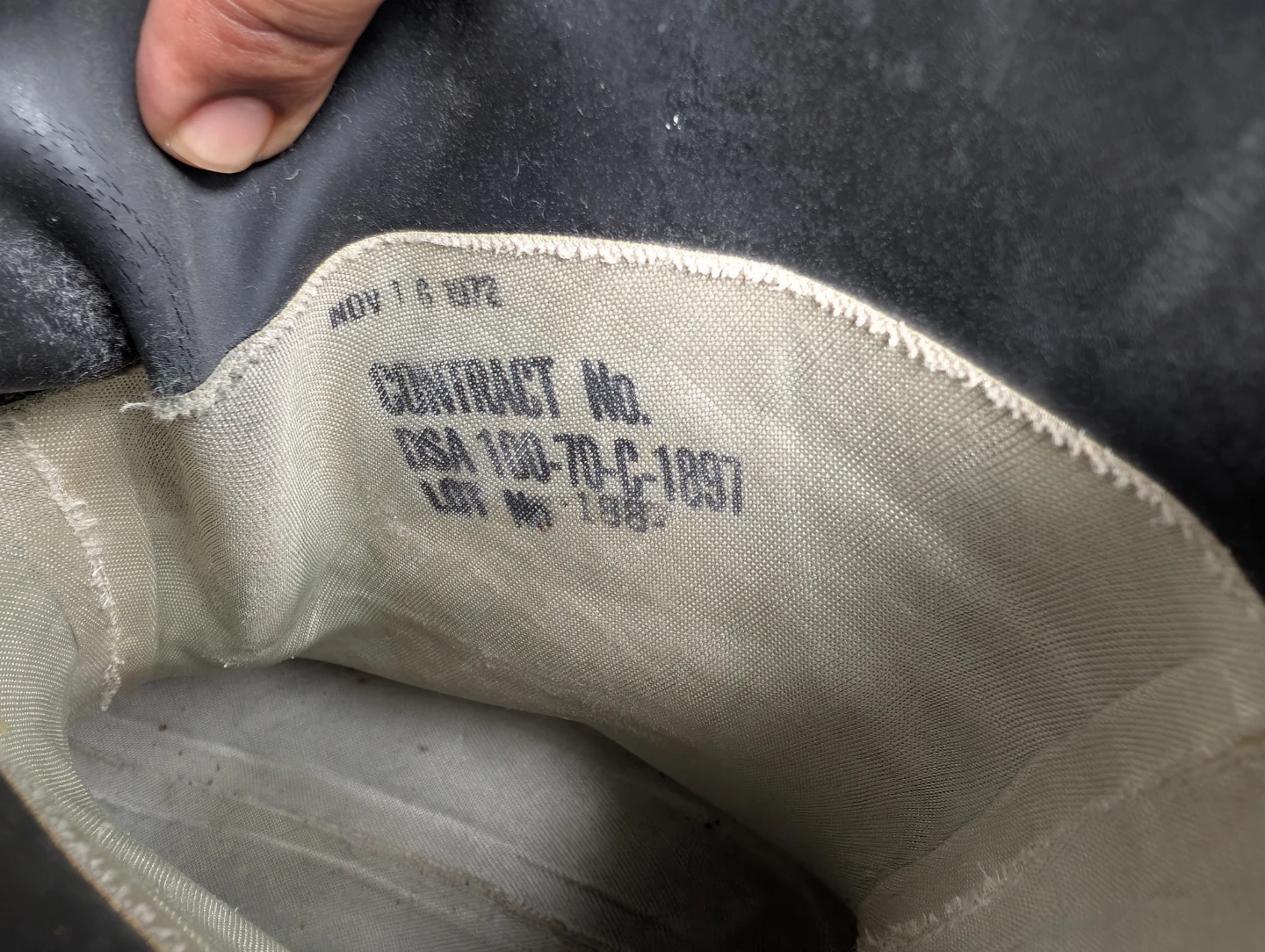 Vintage Bata Military Rubber Boots Size 10 XW - photo 3