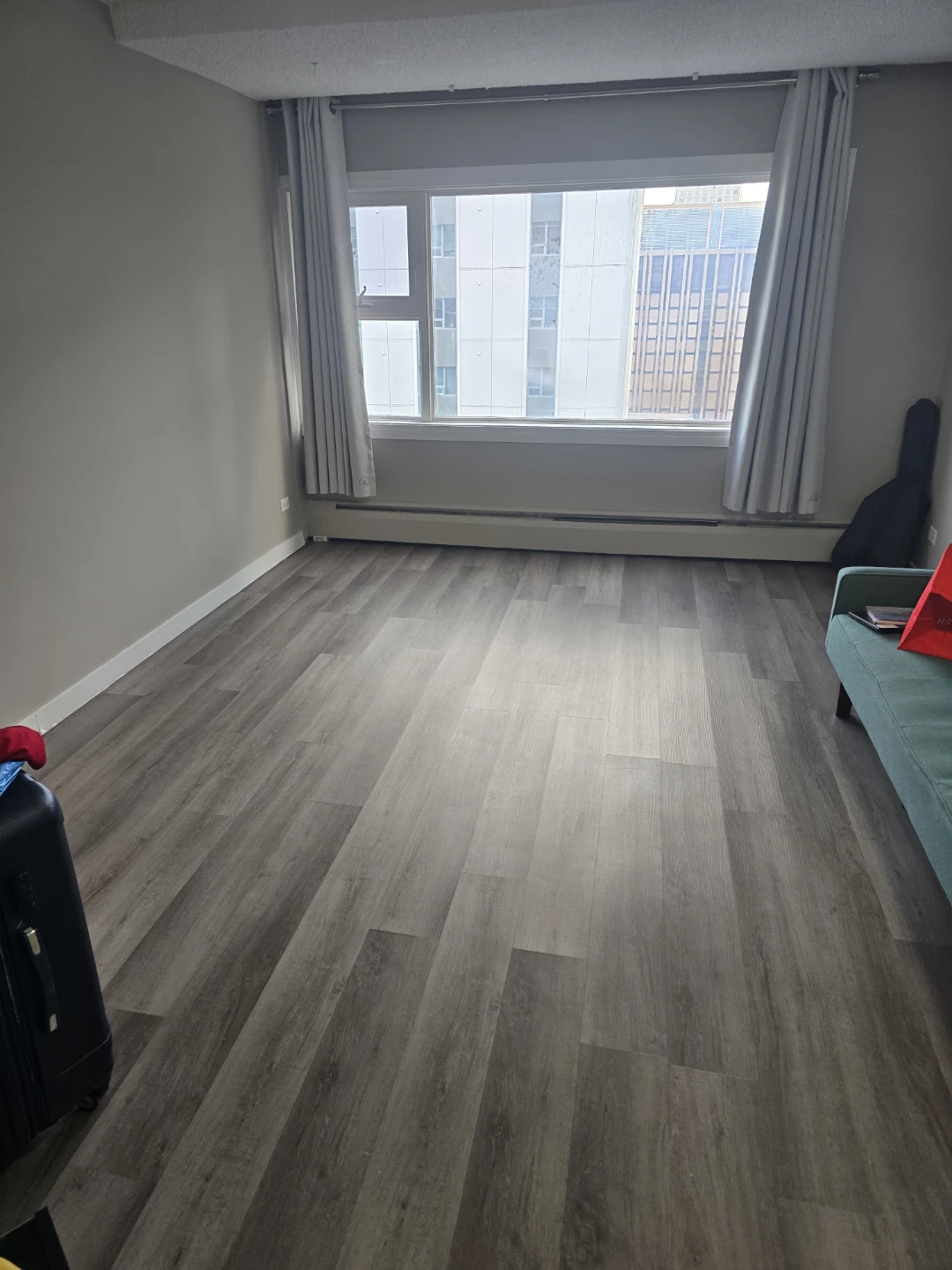 1 room for rent