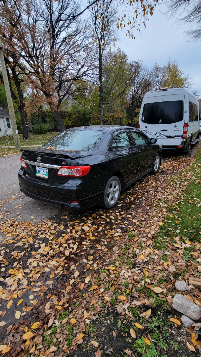Toyota Corolla S - photo 3