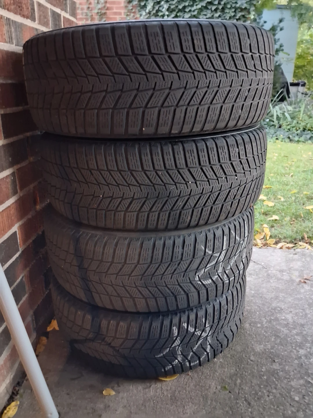 215/55/17, 5 x 114.3 Honda, etc winter tires on rims.