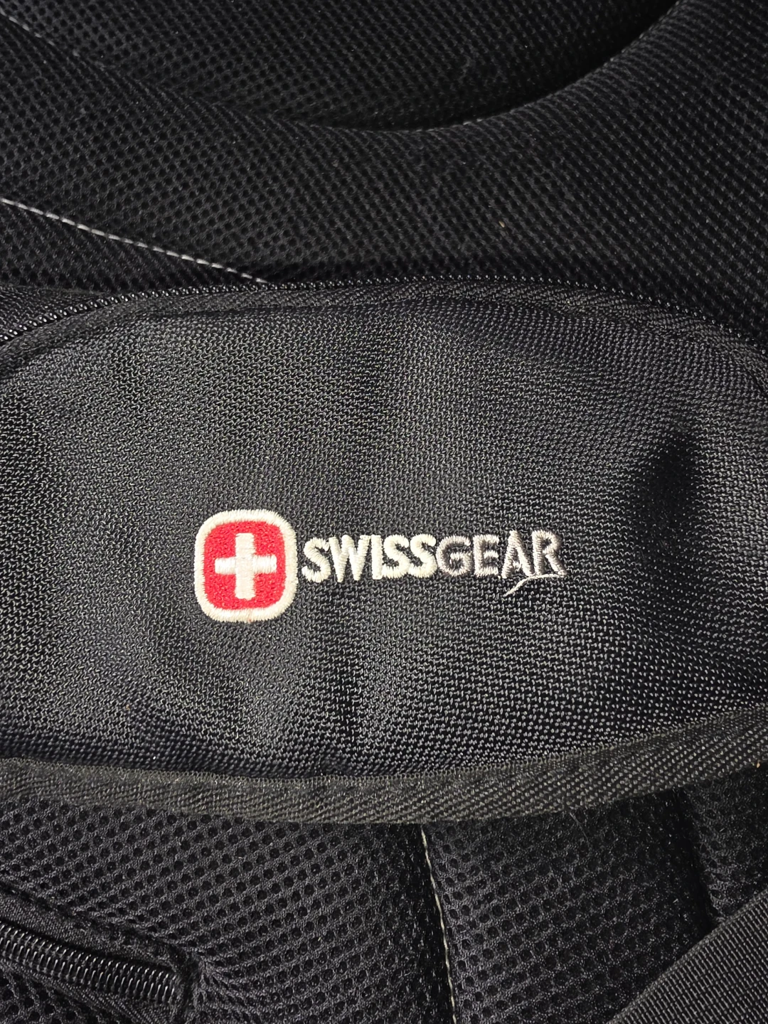 SwissGear Sling Backpack - photo 3