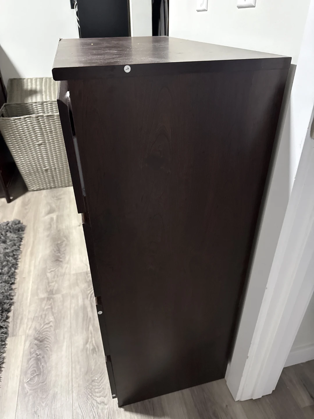 Brand new Brown 4-Drawer Dresser - photo 4