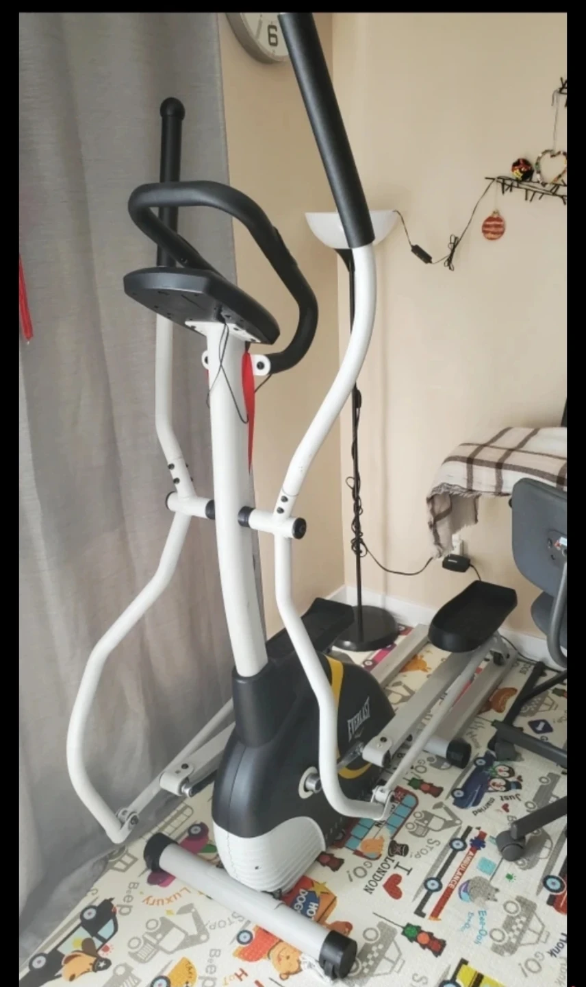 Elliptical Trainer - photo 2