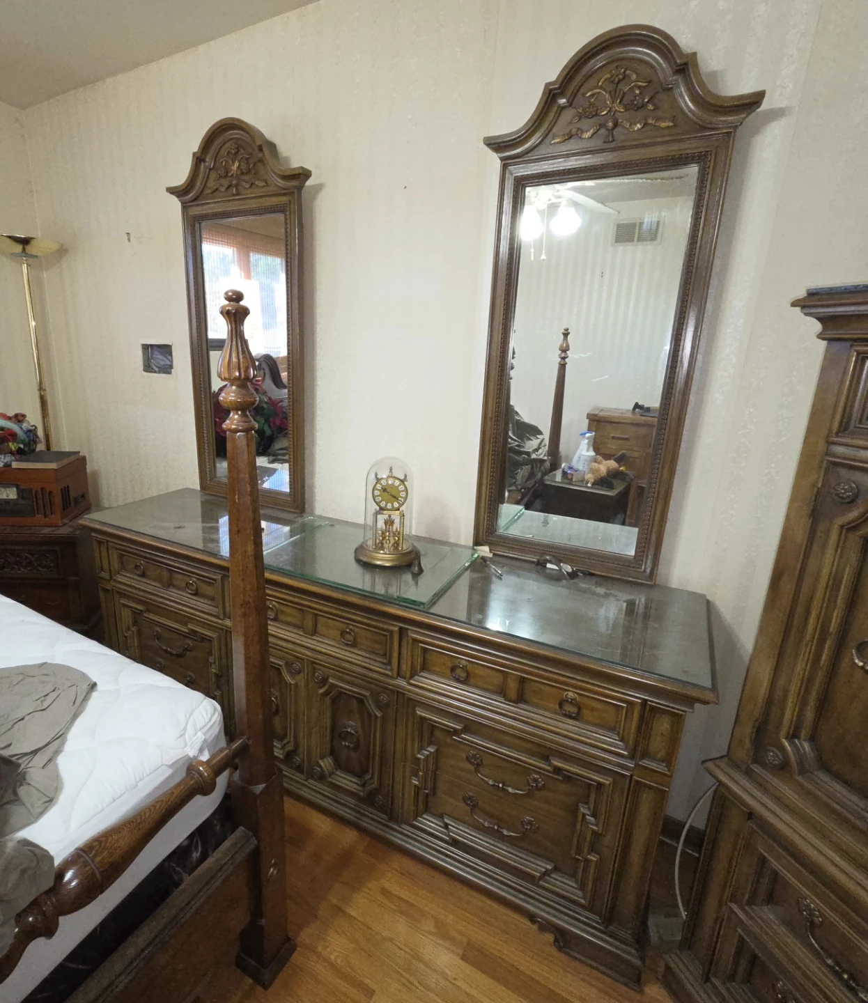Thomasville Dresser Set Spanish Mediterranean Style