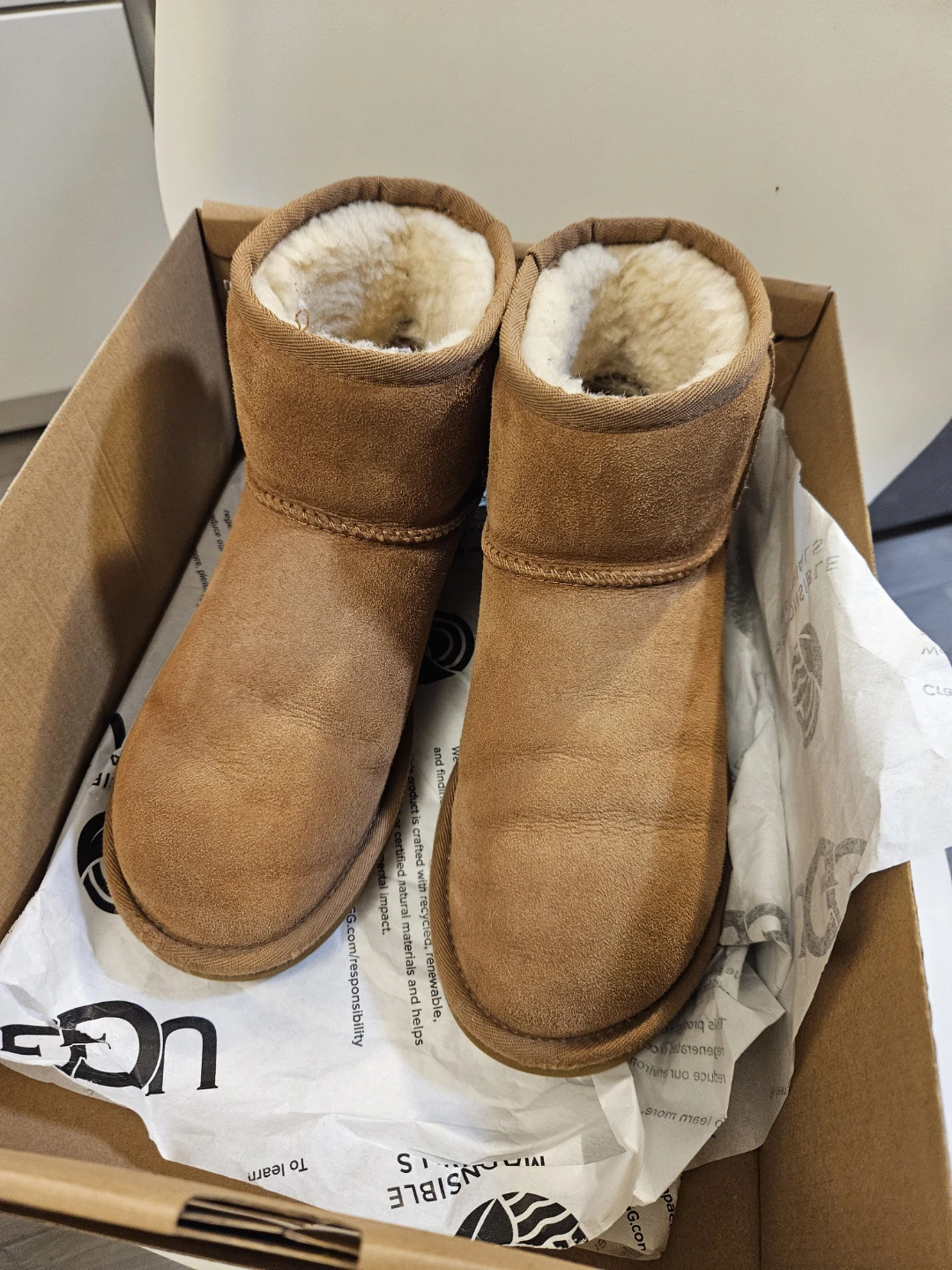 Ugg Classic Mini Boot Size 7