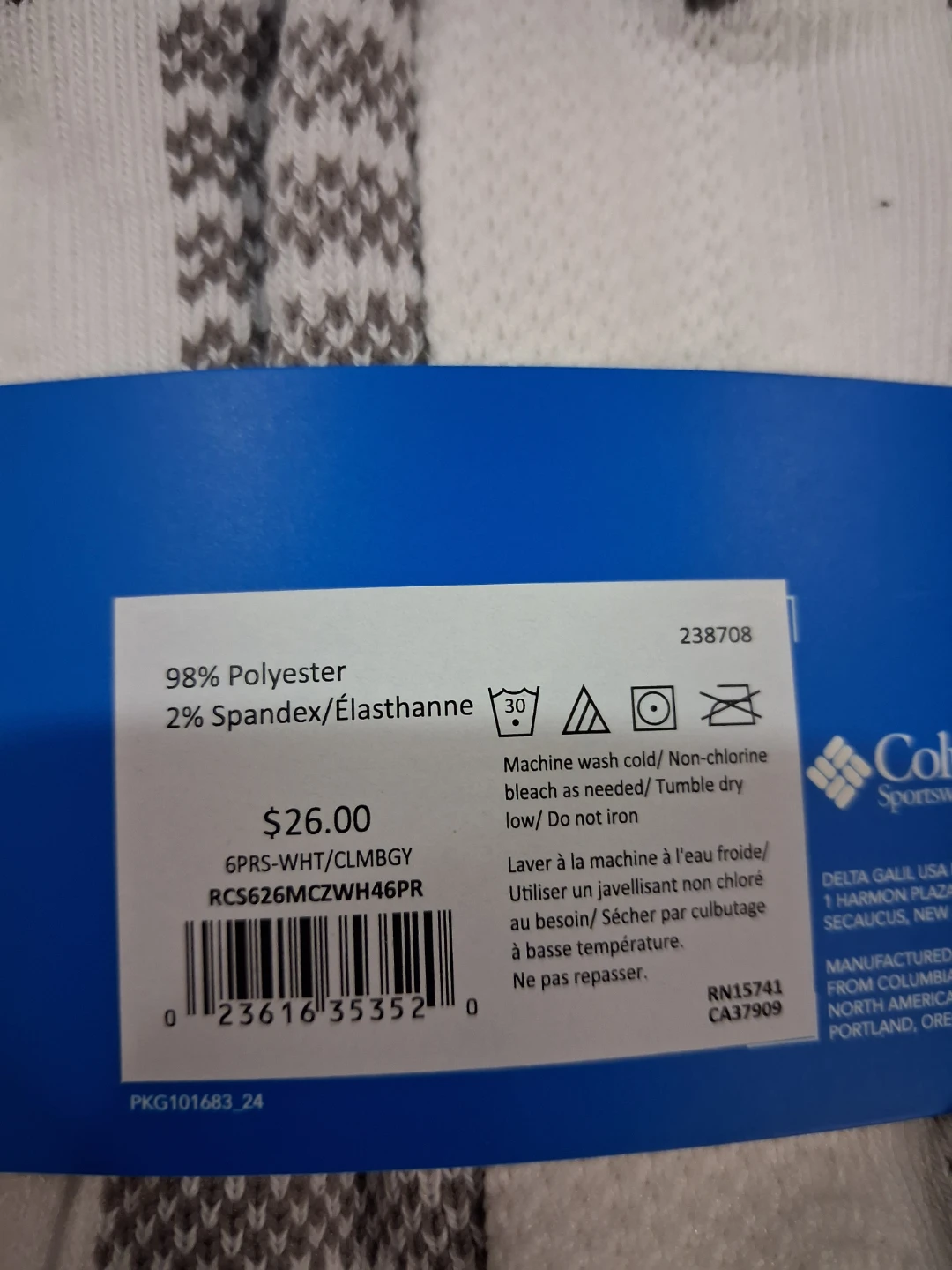 12 NEW pairs of Columbia Men's Athletic Socks - photo 2