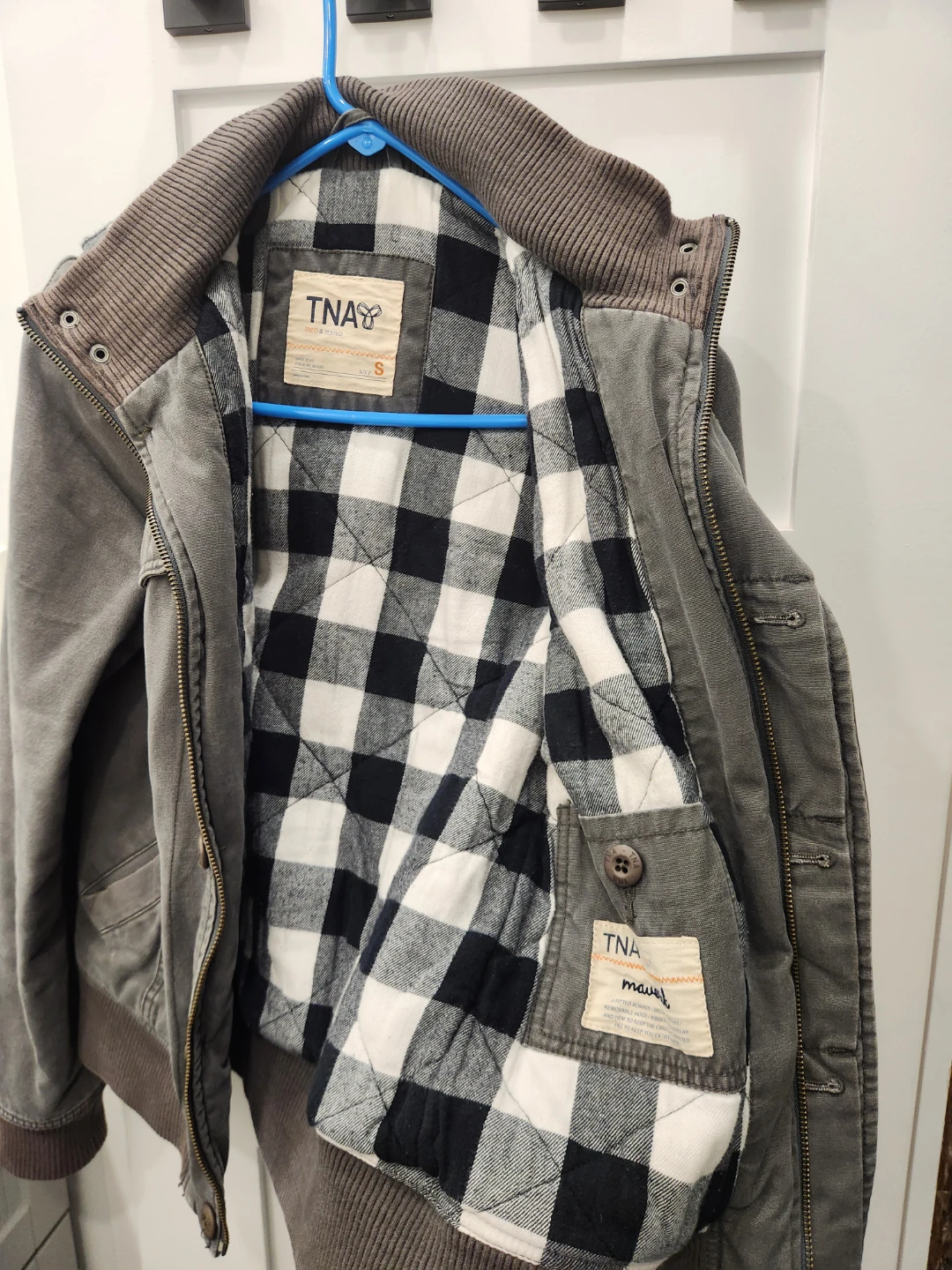 TNA Women's Bomber Jacket Grey - photo 3