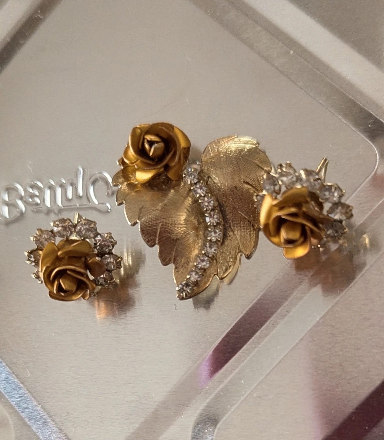 Vintage Gold Tone Rose Pendant and Earring Set