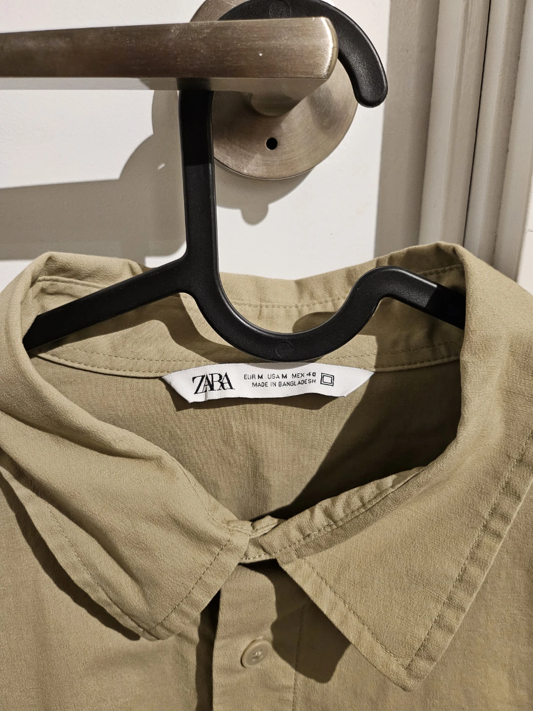 Zara Men's Tan Button-Down Shirt Size Medium - photo 3