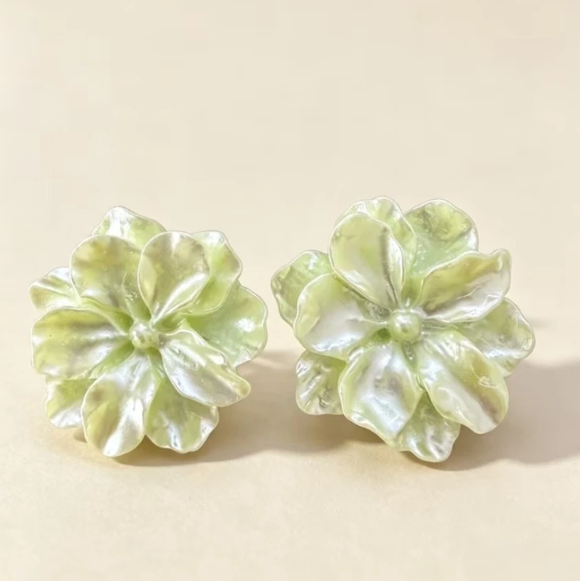 Light Green Flower Stud Earrings