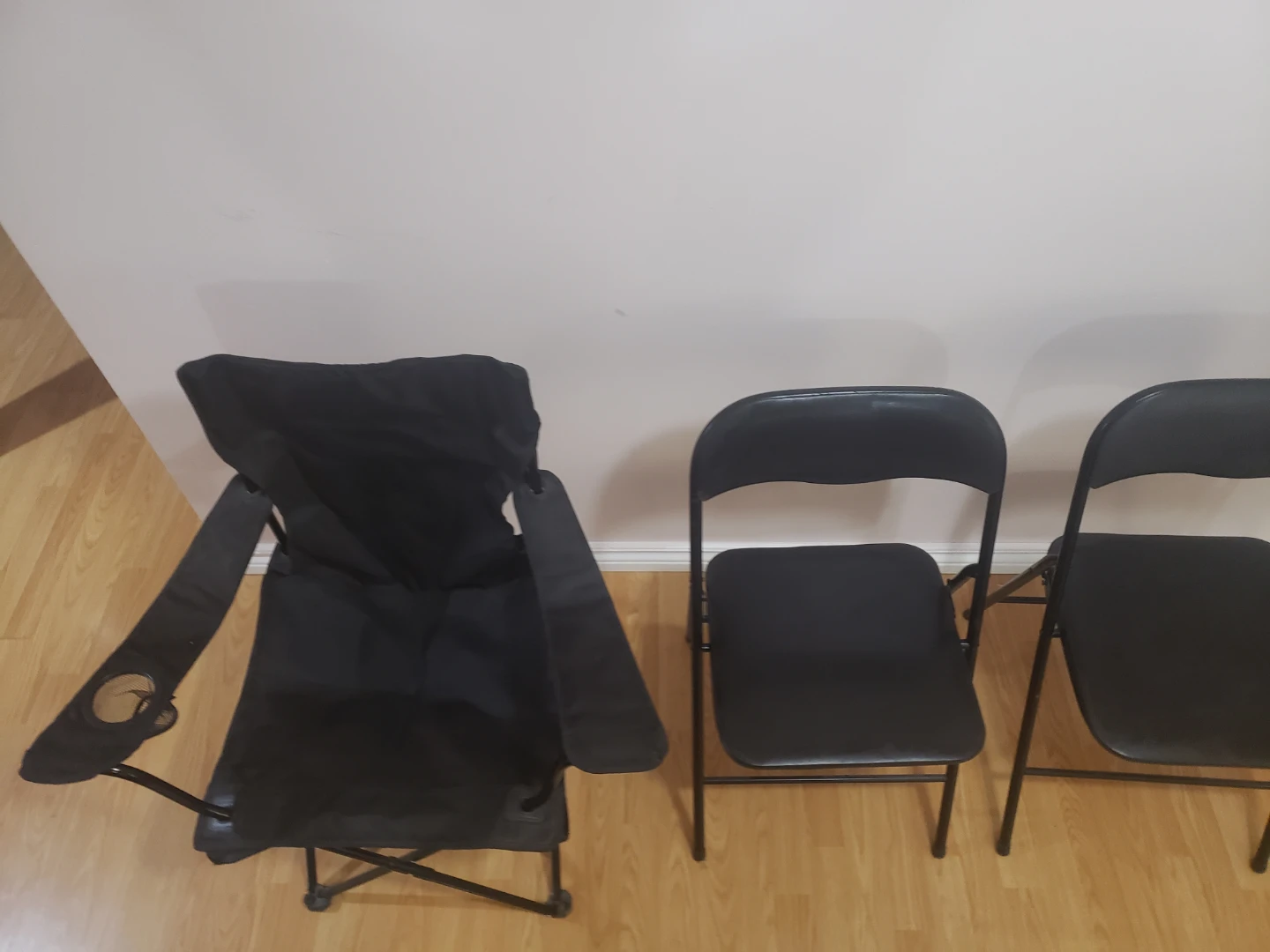 5 dollars each, total 15 dollars three black folding chairs - photo 5
