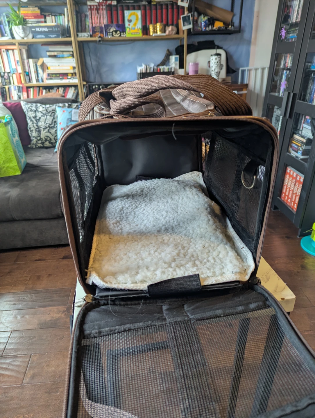 Sherpa Brown Pet Carrier - photo 3