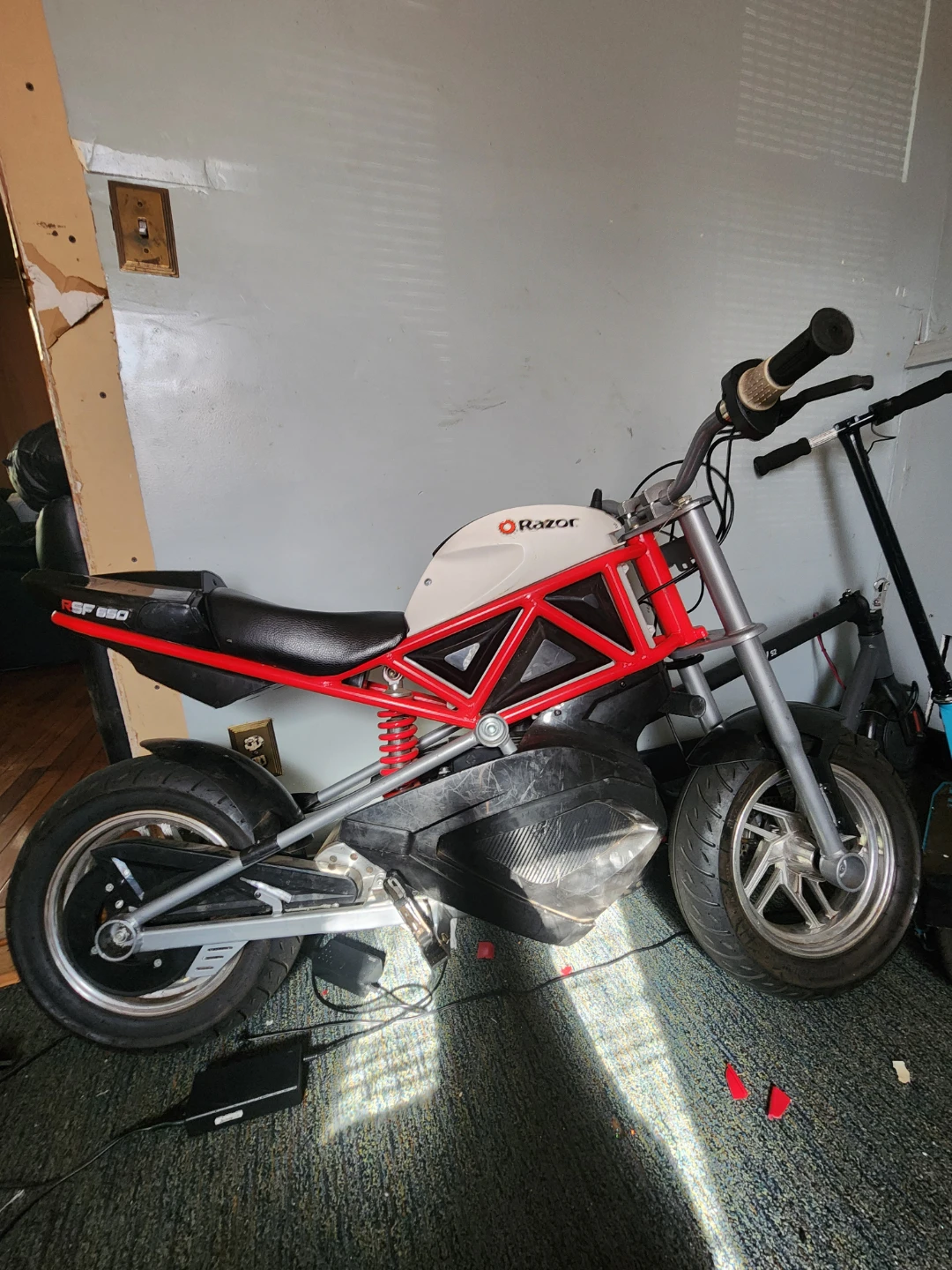Razor RSF 650 Electric Bike - photo 3