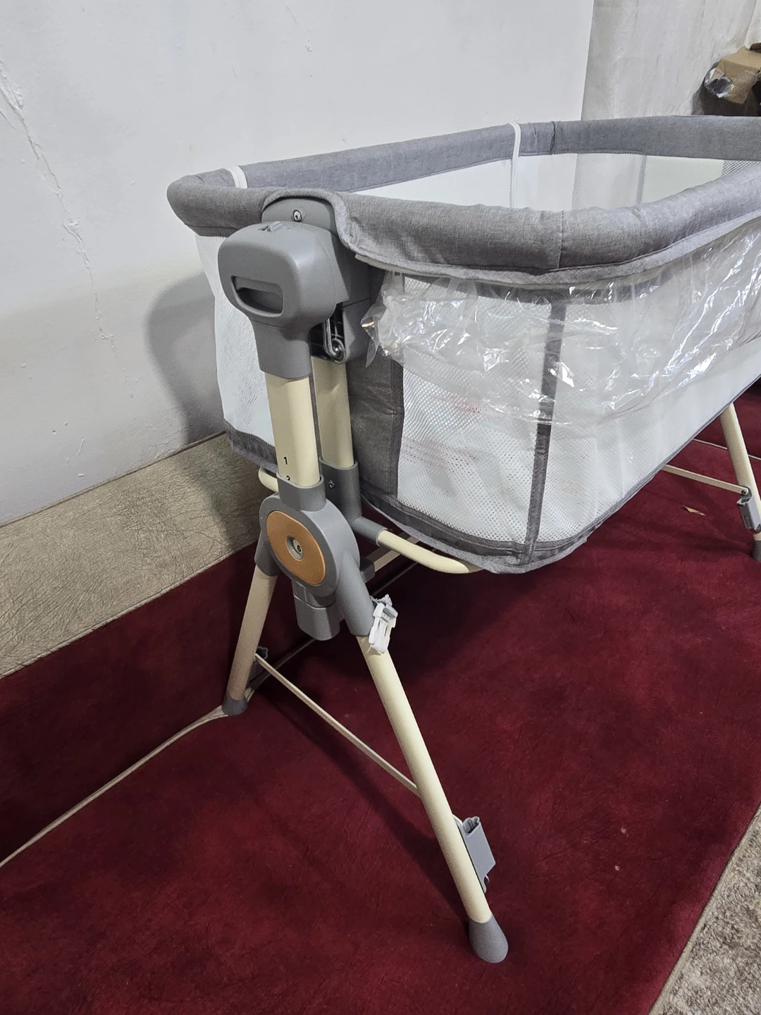 Baby Bassinet with Changing Table - photo 2