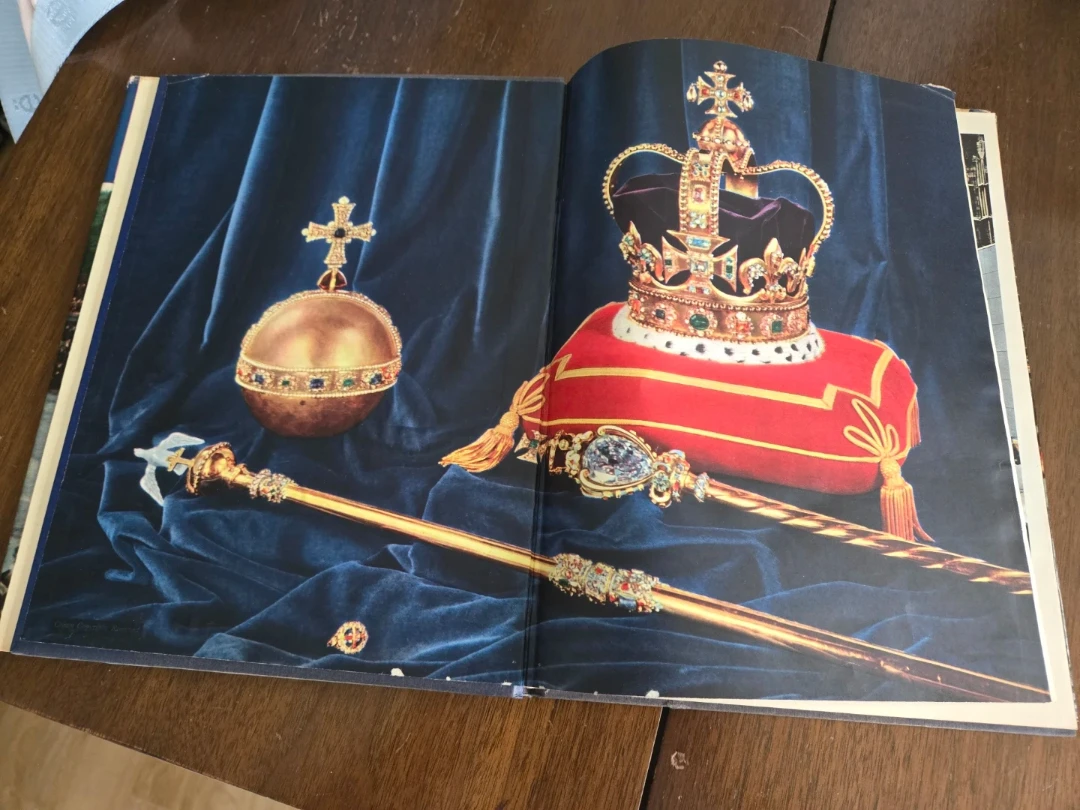 THE QUEEN ELIZABETH CORONATION SOUVENIR Book - photo 2