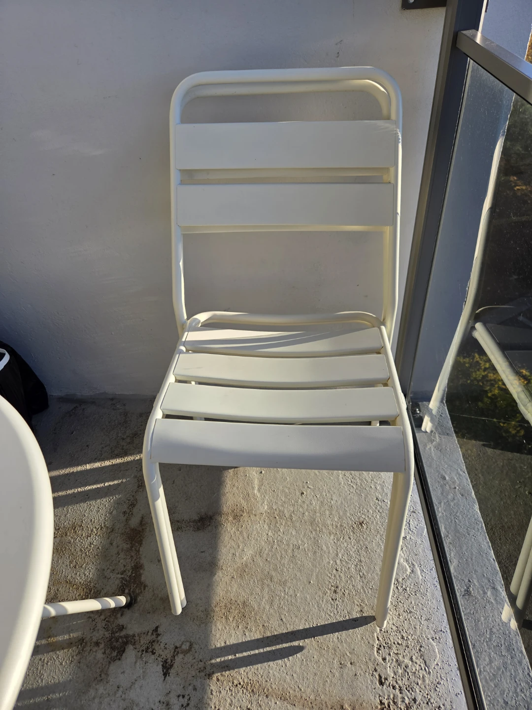 White Metal Bistro Set