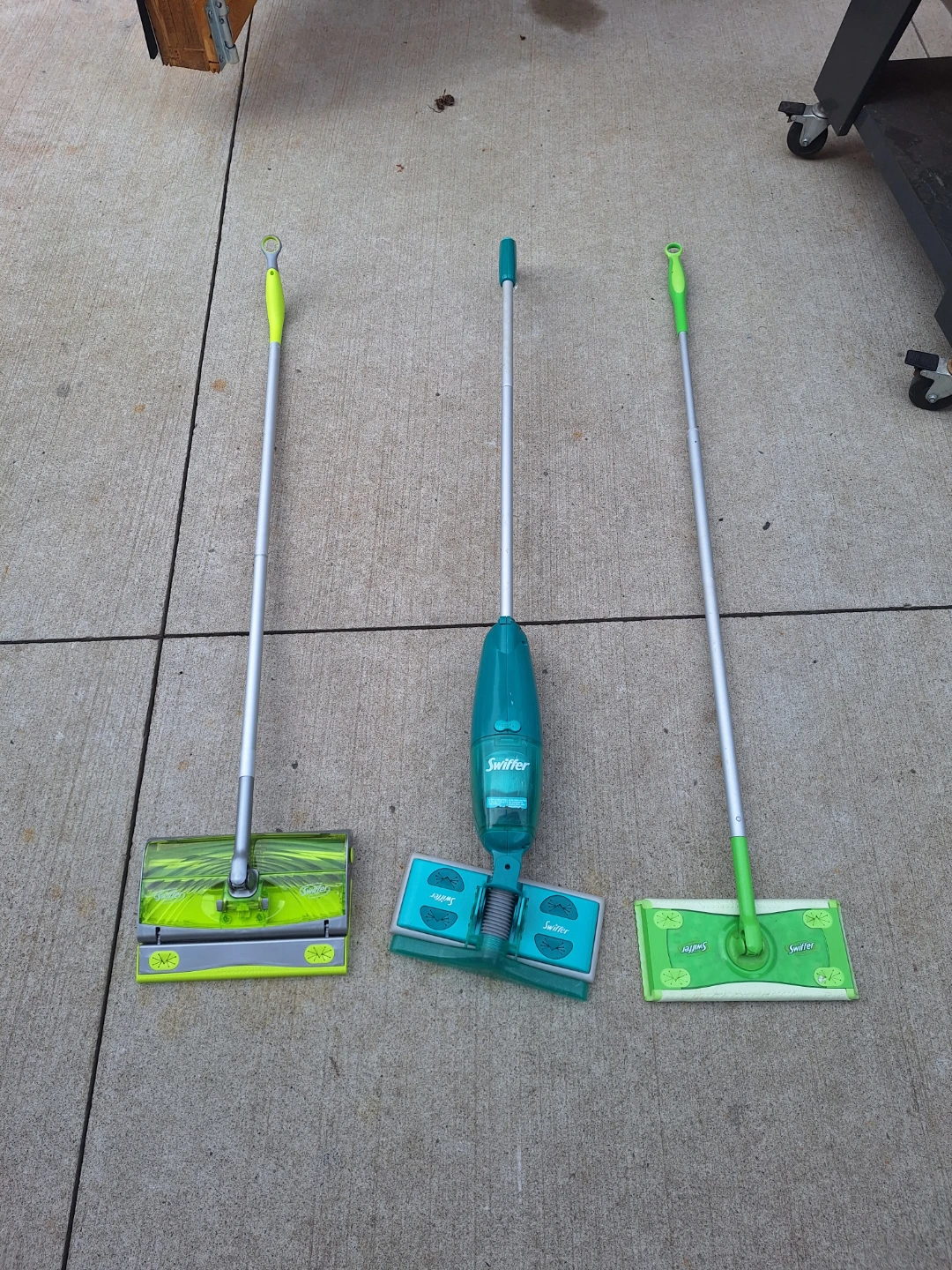 Set of 3 Swiffer Cleaning Tools