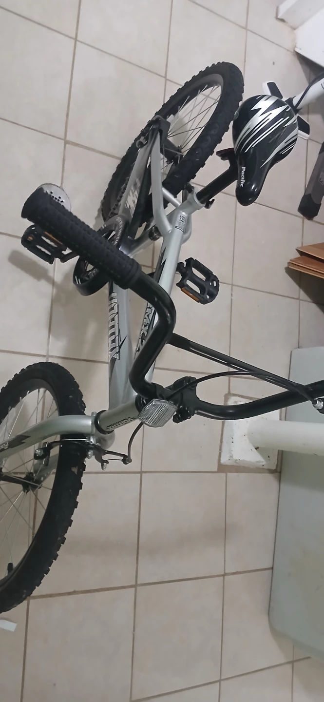 Pacific Virtrax BMX 20-inch Bike - photo 3