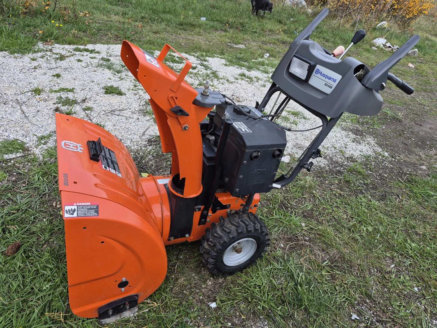 Husqvarna 924SB Snowblower