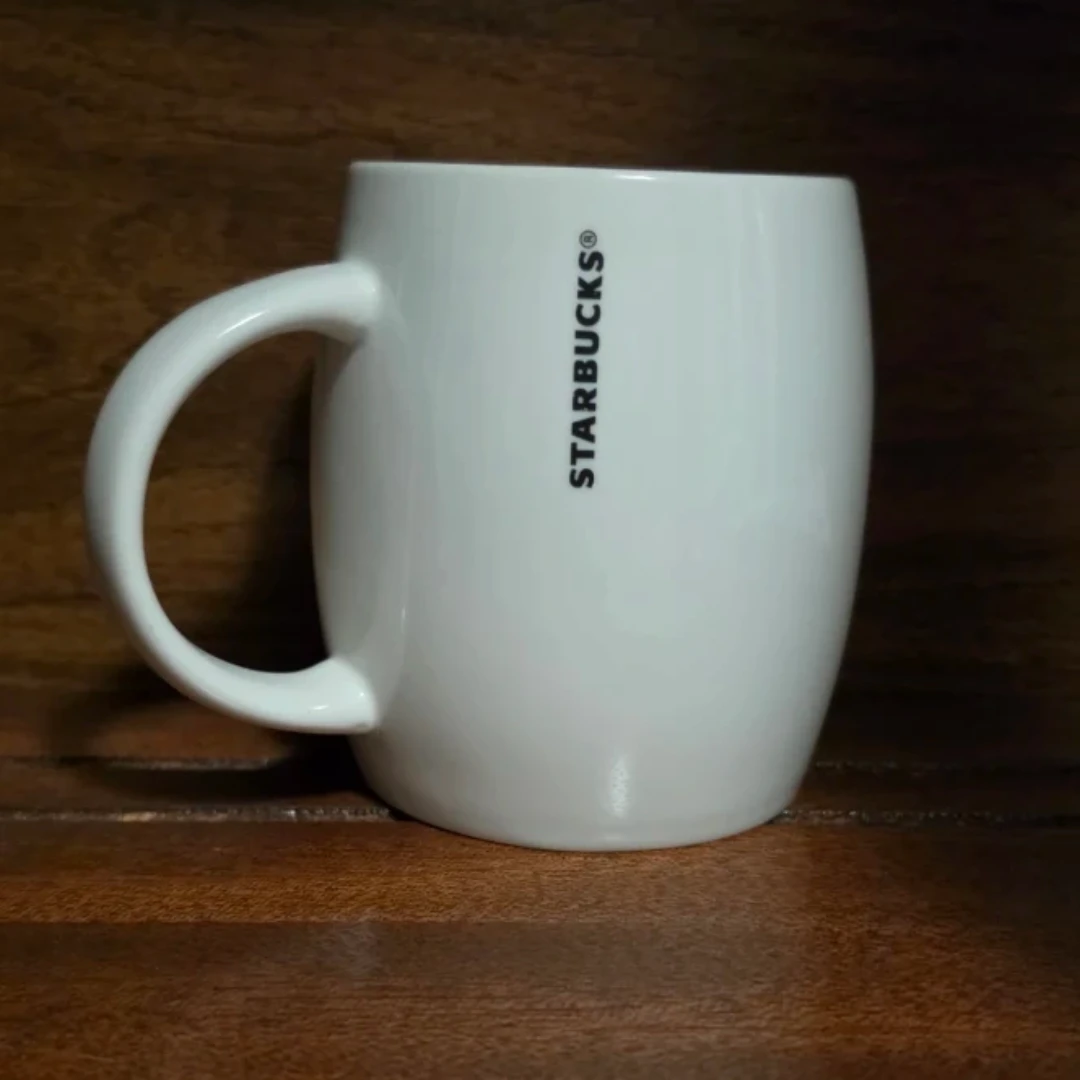Starbucks 2010 Siren Barrel Mug - photo 2