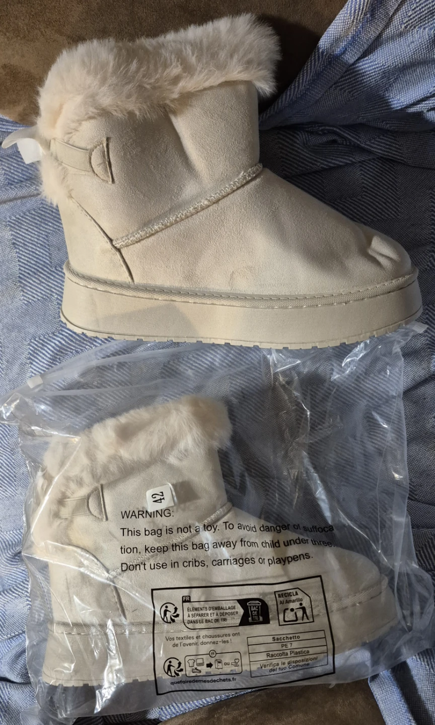 Beige Faux Fur Lined Boots - Size 42 - photo 2