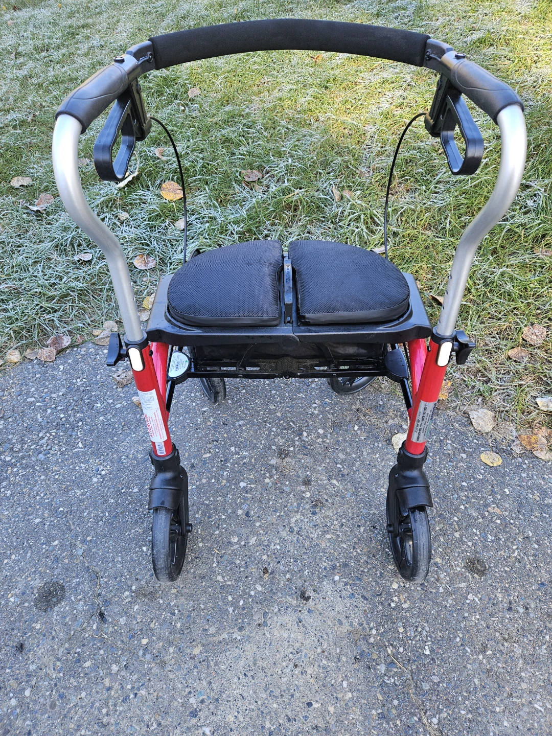 Evolution Xpresso Lite Rollator / Walker - Excellent Condition - photo 3