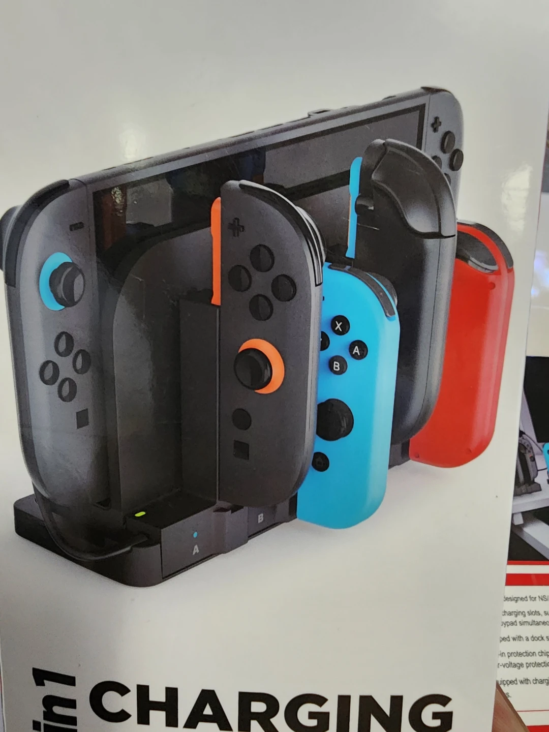 FastSnail 9-in-1 Charging Station for Nintendo Switch