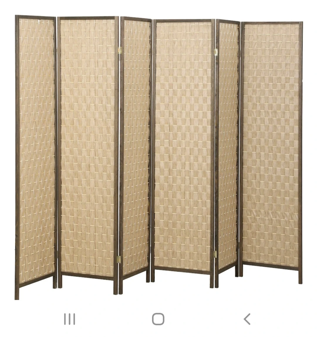 Free / Looking for Room Divider