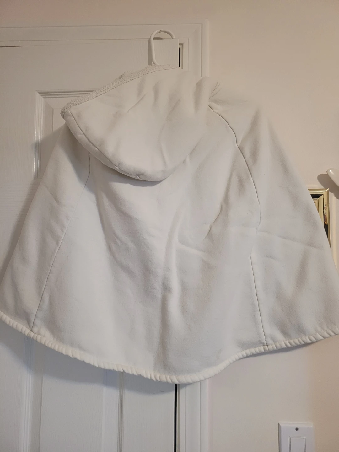 Lands' End cape hoodie - photo 2