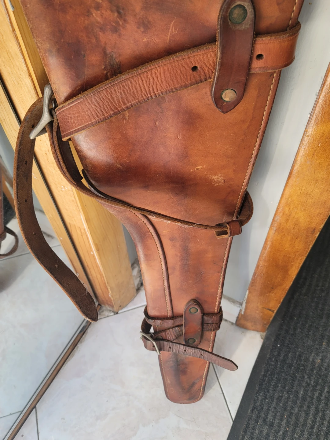 Vintage Leather Scabbard - photo 3