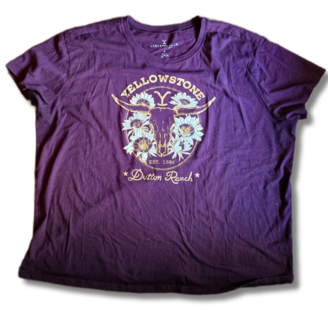 Dutton Ranch (Yellowstone) Graphic T-Shirt | Size - 2X