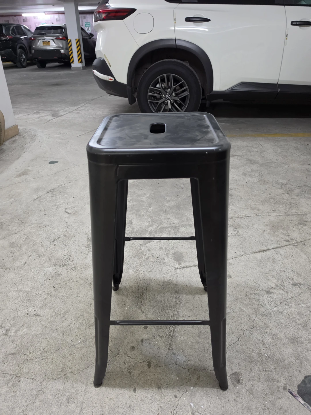 Set of 4 Stackable Black Metal Bar Stools