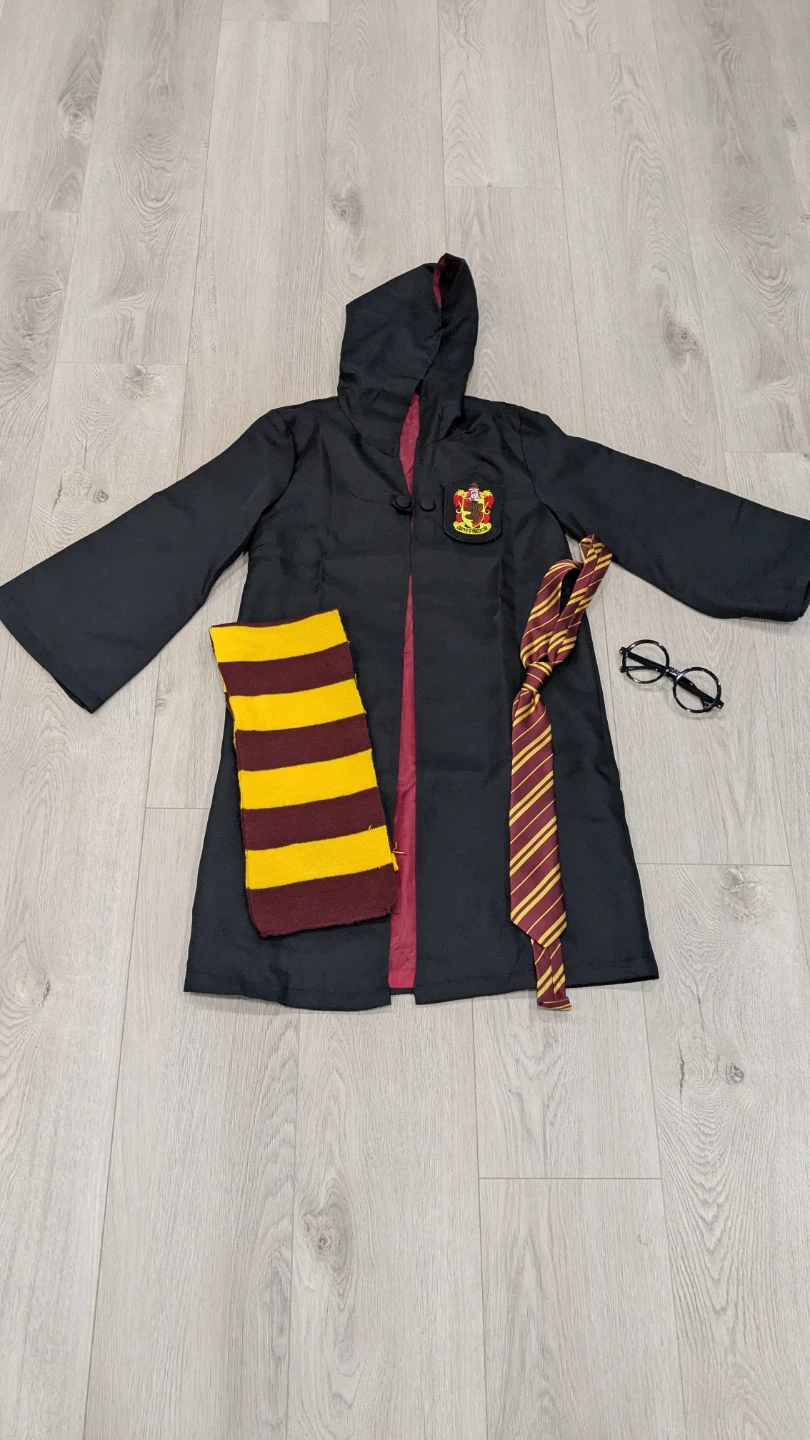Gryffindor Costume Set