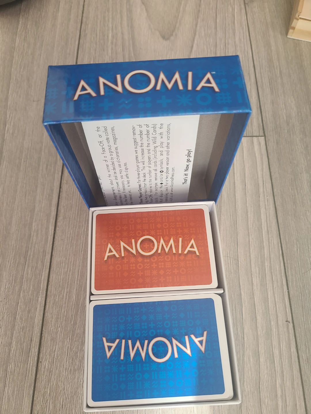 Anomia Card Game - photo 2