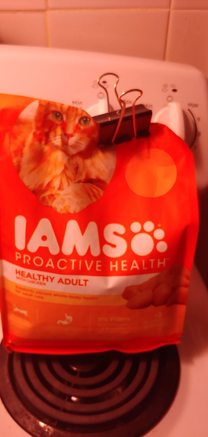 Iam's Cat food
