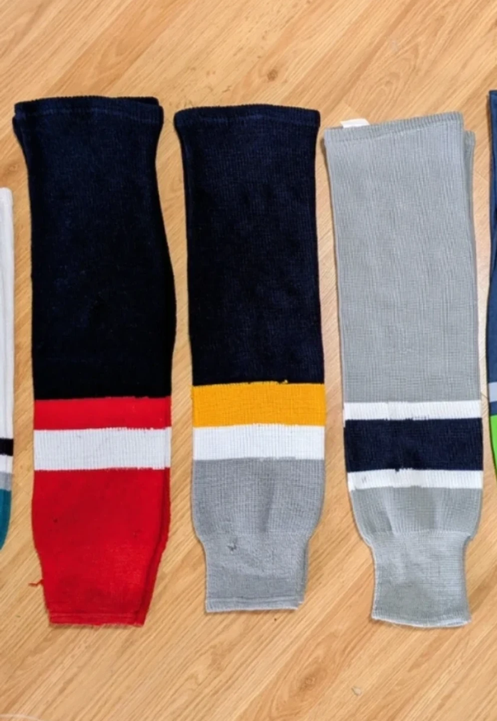 Hockey Jersey and Hockey Socks - Recreation Practice Jerseys - photo 3