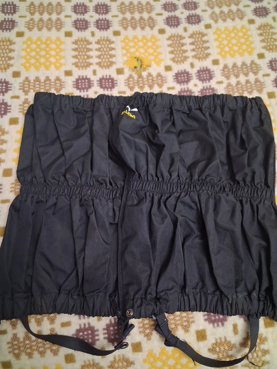 Salewa Gaiters and Decathlon Crampons - photo 3