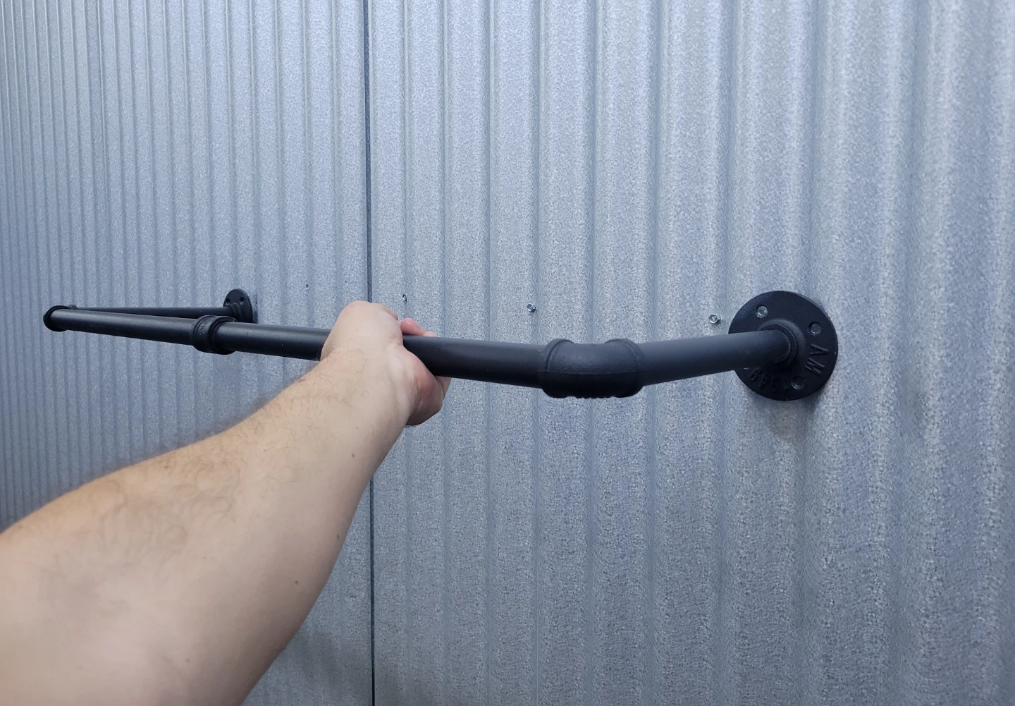 Industrial Style Wall-Mounted Pipe Clothing Rack - photo 2
