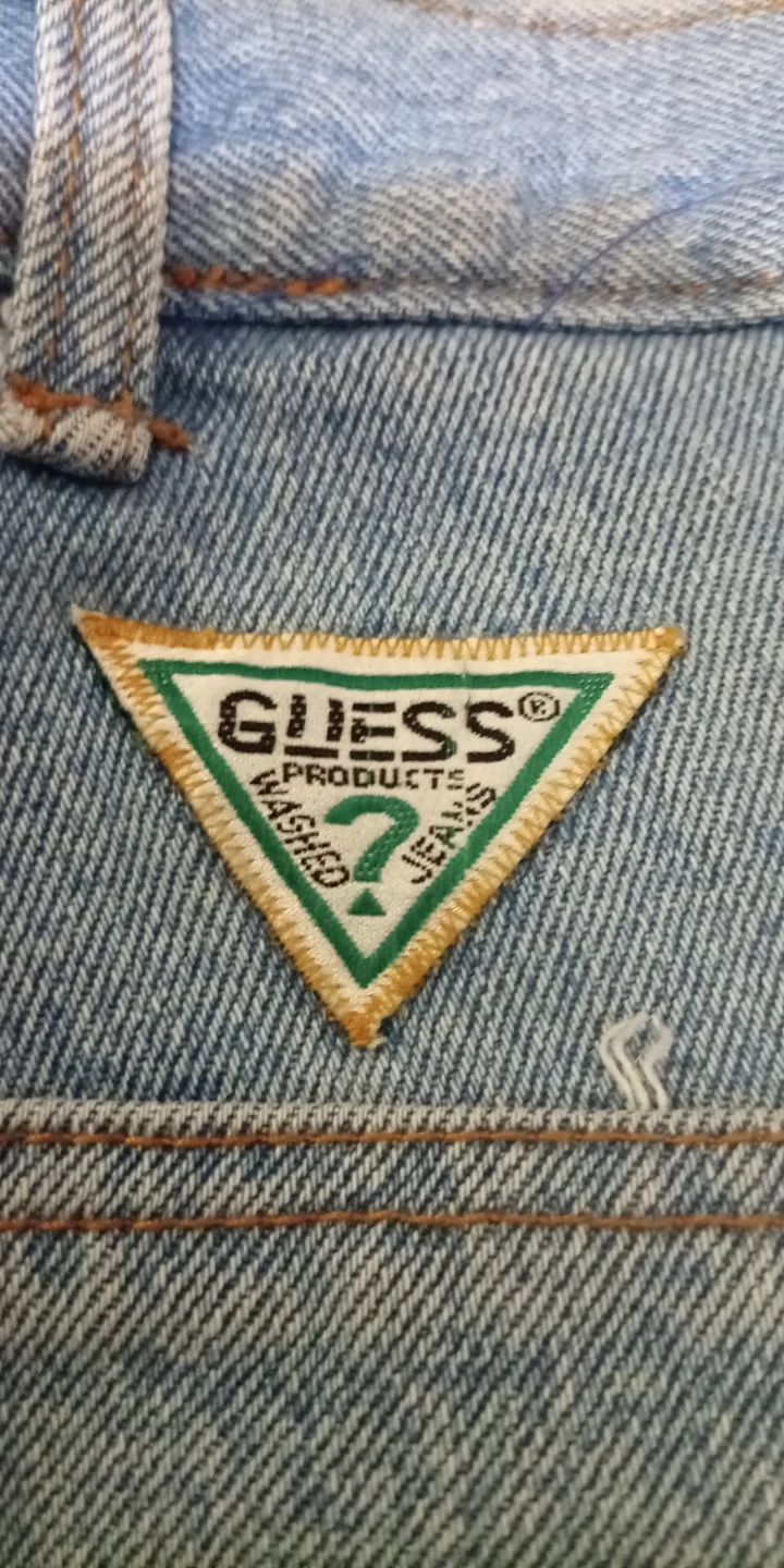 Vintage Light Wash Guess Jeans